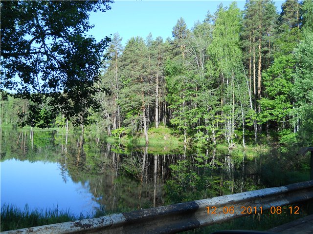 http://s16.radikal.ru/i190/1106/da/06fab40de162.jpg