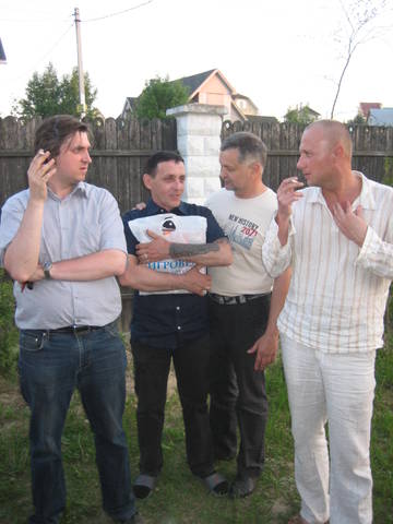 http://s4.uploads.ru/t/4cvD5.jpg