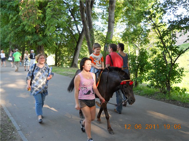 http://i031.radikal.ru/1106/b5/e4244897f49d.jpg