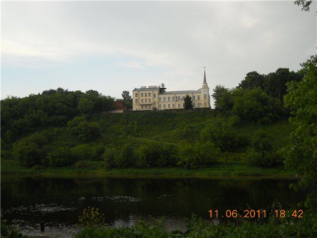 http://s15.radikal.ru/i189/1106/2b/ebded49c7f69.jpg